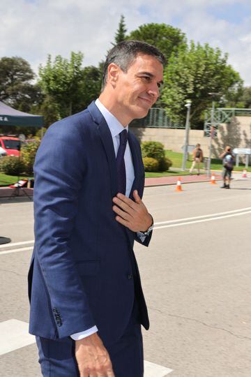 El presidente del Gobierno en funciones, Pedro Sánchez, a su llegada al tanatorio La Paz para despedir a María Teresa Campos.