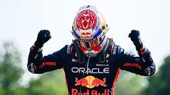 Alegría de Max Verstappen tras proclamarse campeón en el Gran Premio de Italia de la Fómula 1.