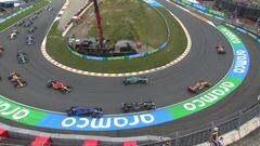 Doble adelantamiento de Alonso en la primera vuelta del GP de Países Bajos.