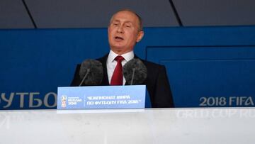 Putin, Evo Morales, Kim Yong-Nam y el príncipe saudí en un palco muy político