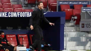 Simeone, en el partido ante la Real Sociedad.