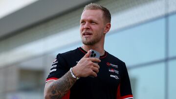 El tierno gesto de la hija de Kevin Magnussen con un fanático