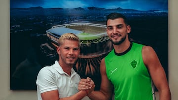 Oficial: Rafa Mir llega cedido al Elche