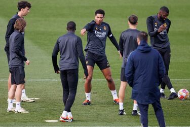La Masia apunta al Bernabéu