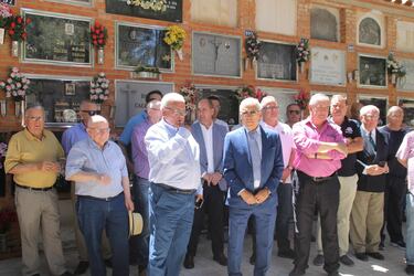 Homenaje a Santiago Bernabéu en Almansa (Albacete) por el 41º aniversario del fallecimiento del presidente del Real Madrid.