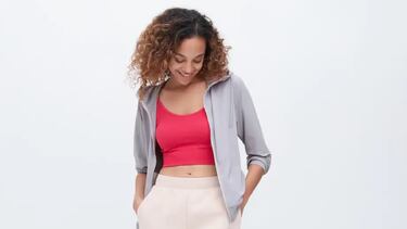 Anticípate a la primavera con la ropa de entretiempo de Uniqlo: camisetas, polos, sudaderas y más