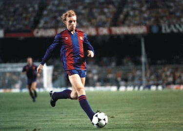 ¿Qué fue de Steve Archibald, el escocés ex del Barça que promueve el ‘walking futbol’?