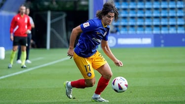 Álex Calvo, primer ‘fichaje’ de Segunda