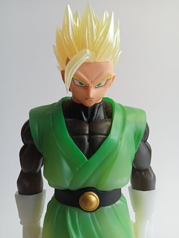 Gohan y Gogeta de 'Dragon Ball' por Banpresto