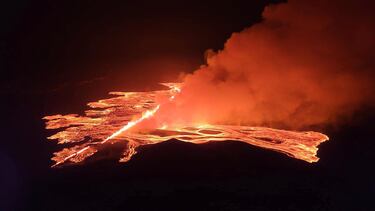 La lengua de lava se movía a una velocidad de aproximadamente 1 kilómetro por hora.