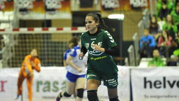 Almudena Rodríguez, un mes de baja.