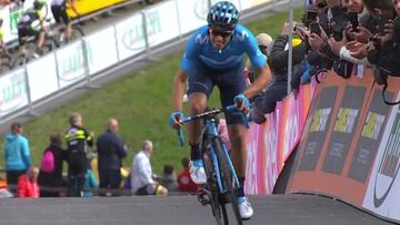 Mikel Landa se acerca al podio del Giro 2019.
