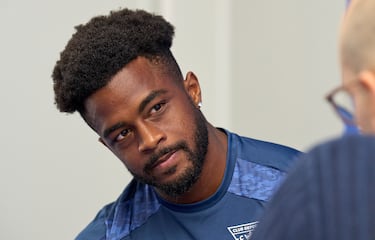 Duk: “No me siento una estrella, pero quiero ser importante”