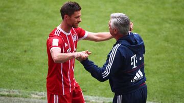 Xabi Alonso piropea a Ancelotti