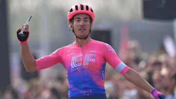 Sorpresa monumental de Bettiol en Flandes; Valverde, octavo