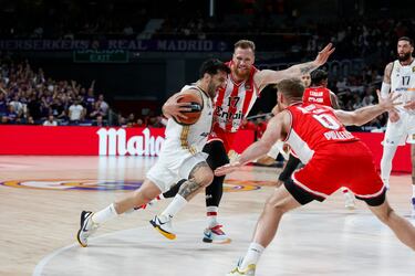 El Madrid pide la hora tras arrasar de inicio al Olympiacos