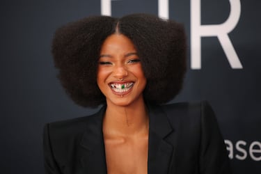 Willow Smith posa en la alfombra roja de los Grammys 2025 en ell Crypto.com Arena situado en la ciudad de Los Ángeles, en California.