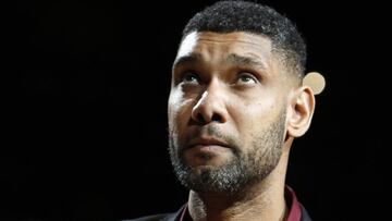 SAN ANTONIO,TX - DECEMBER 18: Former San Antonio Spurs star Tim Duncan becomes emotional during a ceremony honoring the retirement of his jersey number after the game against the New Orleans Pelicans at AT&T Center on December 18, 2016 in San Antonio, Texas. NOTE TO USER: User expressly acknowledges and agrees that , by downloading and or using this photograph, User is consenting to the terms and conditions of the Getty Images License Agreement. Ronald Cortes/Getty Images/AFP
== FOR NEWSPAPERS, INTERNET, TELCOS & TELEVISION USE ONLY ==