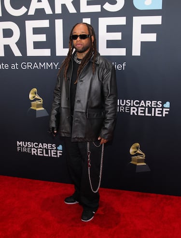 Ty Dolla $ign posa en la alfombra roja de los Grammy 2025 en ell Crypto.com Arena situado en la ciudad de Los Ángeles, en California.
