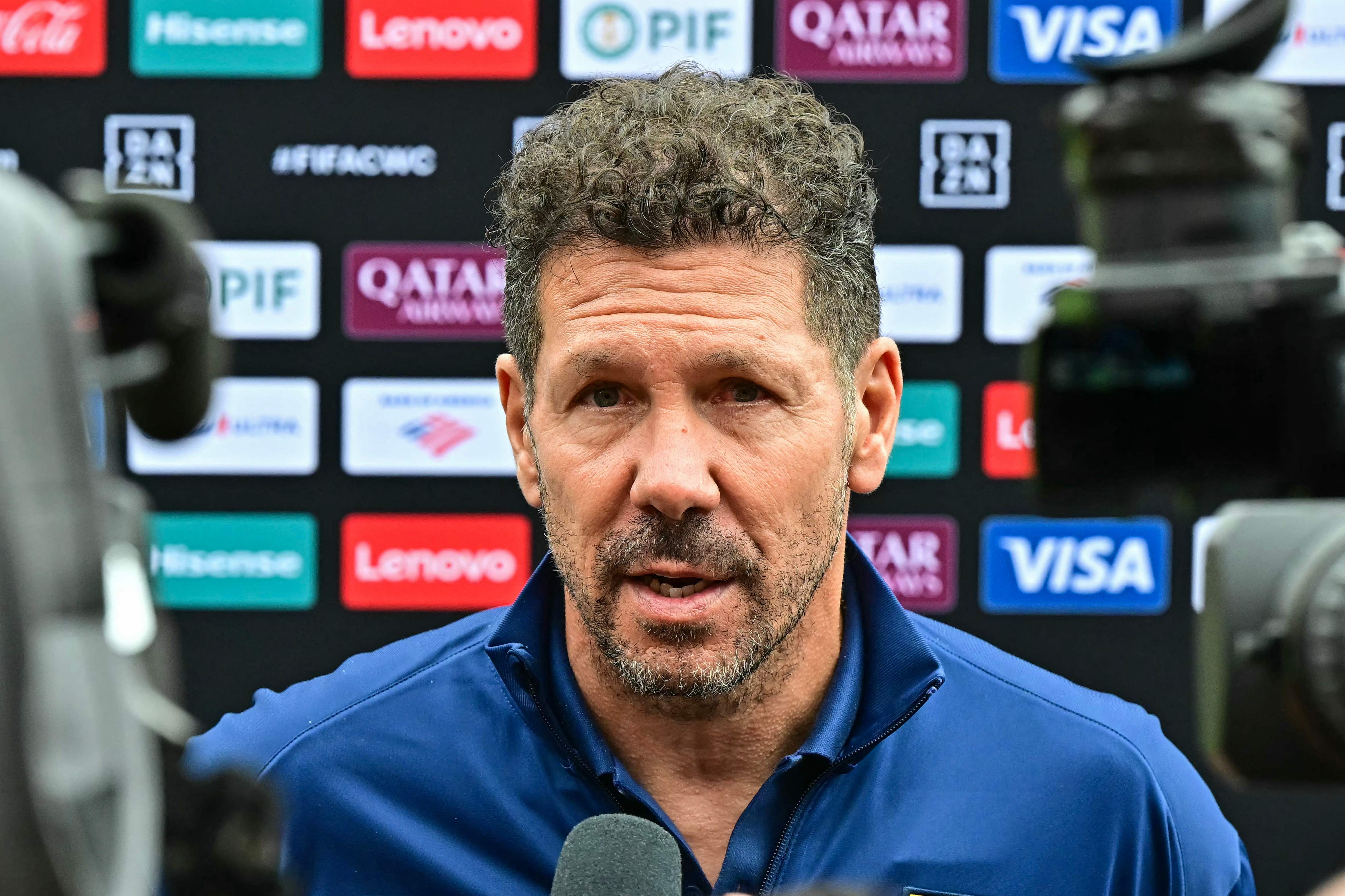 Simeone: “El tiempo marcará la importancia que tiene que el Atleti esté aquí”