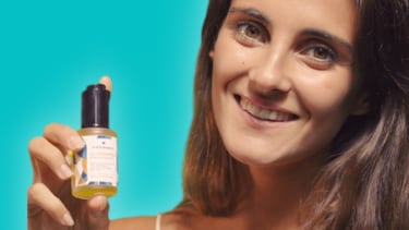 Este sérum anticaída para el pelo bloquea la hormona DHT