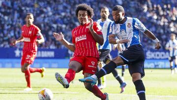 Kounde, con Vilhena.
