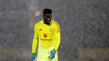 Onana durante el partido de Carabao Cup contra el Grimsby.