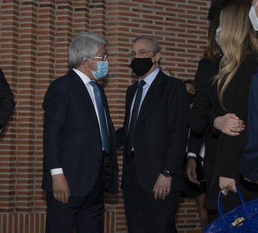 Funeral con honores en memoria de Lorenzo Sanz