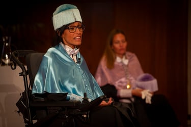 La medallista paralímpica ha sido recientemente investida doctora 'honoris causa' por la Universidad Pablo de Olavide. Un acto en el que se ha puesto en valor sus relevantes méritos deportivos y de compromiso social.