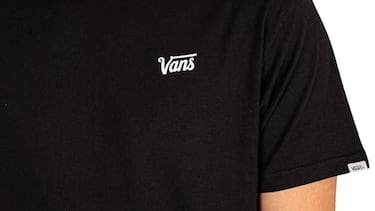 Suave y transpirable: así es la camiseta de Vans ideal para lucir a diario en verano