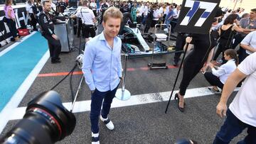 Nico Rosberg en la parrilla del GP de Abu Dhabi.