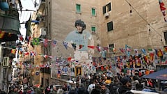 El video que prueba la influencia permanente de maradona en Napoli