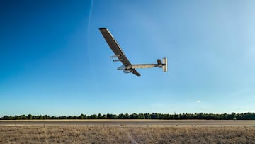 Éxito con el primer despegue del dron con 71 metros de alas fotovoltaicas: logra el vuelo perpetuo durante 3 días