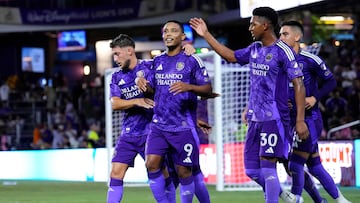 ORLANDO, FLORIDA - AUGUST 10: Luis Muriel #9 of Orlando City celebrates after scoring the team's second goal with teammates during the MLS match between Orlando City and Inter Miami CF at Inter&Co Stadium on August 10, 2025 in Orlando, Florida. Rich Storry/Getty Images/AFP (Photo by Rich Storry / GETTY IMAGES NORTH AMERICA / Getty Images via AFP)