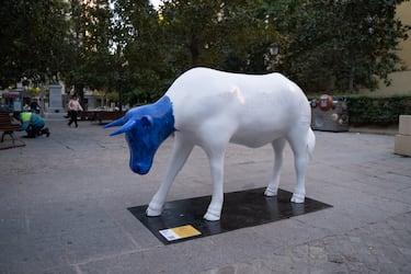 Las esculturas talladas a mano e ilustradas por diferentes artistas ya están por las calles de Madrid. 