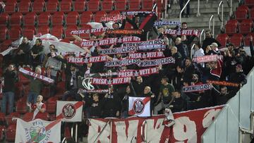 La afición del Rayo vuelve a movilizarse.