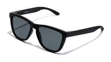 Chollo del día: gafas de sol Hawkers ‘one polarized’ en negro mate por 16 euros