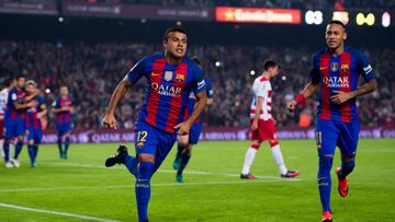 BARCELONA, SPAIN - OCTOBER 29: Rafinha of FC Barcelona celebrates after scoring the opening goal during the La Liga match between FC Barcelona and Granada CF at Camp Nou stadium on October 29, 2016 in Barcelona, Spain. (Photo by Alex Caparros/Getty Images)