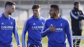 Burgui, Puado y Luis Suárez, en un entrenamiento.