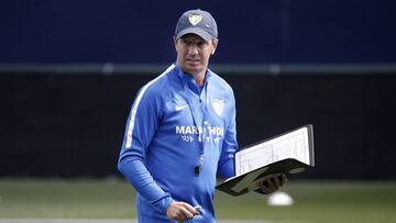 El entrenador del Málaga, José González.