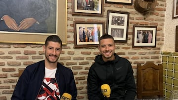 Sergio Escudero y Javi Sánchez, jugadores del Real Valladolid, en la tertulia de la SER en La Criolla.