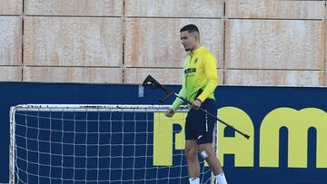 02/02/24
ENTRENAMIENTO
VILLARREAL
YEREMI PINO