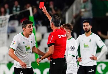 El Burgos le da al Racing una taza de su propia medicina