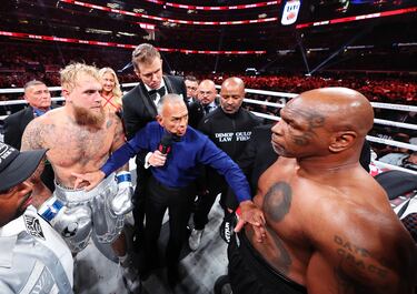 Jake Paul vs. Mike Tyson en el estadio AT&T el 15 de noviembre de 2024 en Arlington, Texas.