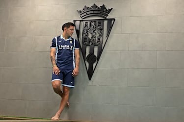 Una camiseta para conmemorar el mítico 30 de junio
