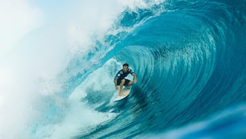 TEAHUPO'O, TAHITI, FRENCH POLYNESIA - MAY 30: WSL Champion Italo Ferreira of Brazil surfs in Heat 2 of the Quarterfinals at the SHISEIDO Tahiti Pro on May 30, 2024, at Teahupo'o, Tahiti, French Polynesia. (Photo by Matt Dunbar/World Surf League)