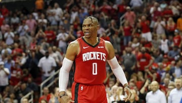 HOUSTON, TX - OCTOBER 24: Russell Westbrook #0 of the Houston Rockets reacts after a dunk in the second half against the Milwaukee Bucks at Toyota Center on October 24, 2019 in Houston, Texas. NOTE TO USER: User expressly acknowledges and agrees that, by downloading and or using this photograph, User is consenting to the terms and conditions of the Getty Images License Agreement. Tim Warner/Getty Images/AFP
== FOR NEWSPAPERS, INTERNET, TELCOS & TELEVISION USE ONLY ==