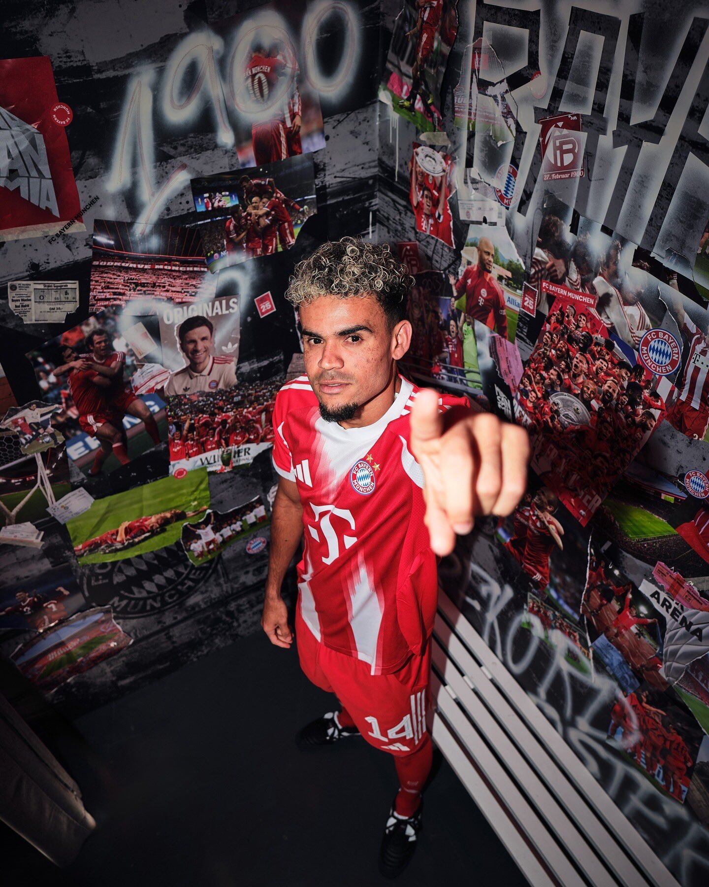 Oficial: golpe del Bayern con Luis Díaz