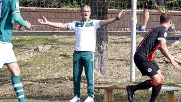 Rafa Sáez deja de entrenar al Coruxo a falta de dos jornadas