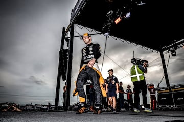 El piloto mexicano tiene una amplia experiencia en monoplazas, con 7 temporadas a sus espaldas en la IndyCar y habiendo participado en diversas ocasiones en tests en Fórmula 1 de la mano del equipo McLaren. Pato combina talento, velocidad y carisma. Otro aspecto a su favor es la experiencia con los motores Chevrolet en Indycar, desarrollados por General Motors, empresa matriz de Cadillac que se encargará de desarrollar también los motores para su nueva división en la Fórmula 1.